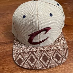 Snapback/ baseball cap / hat